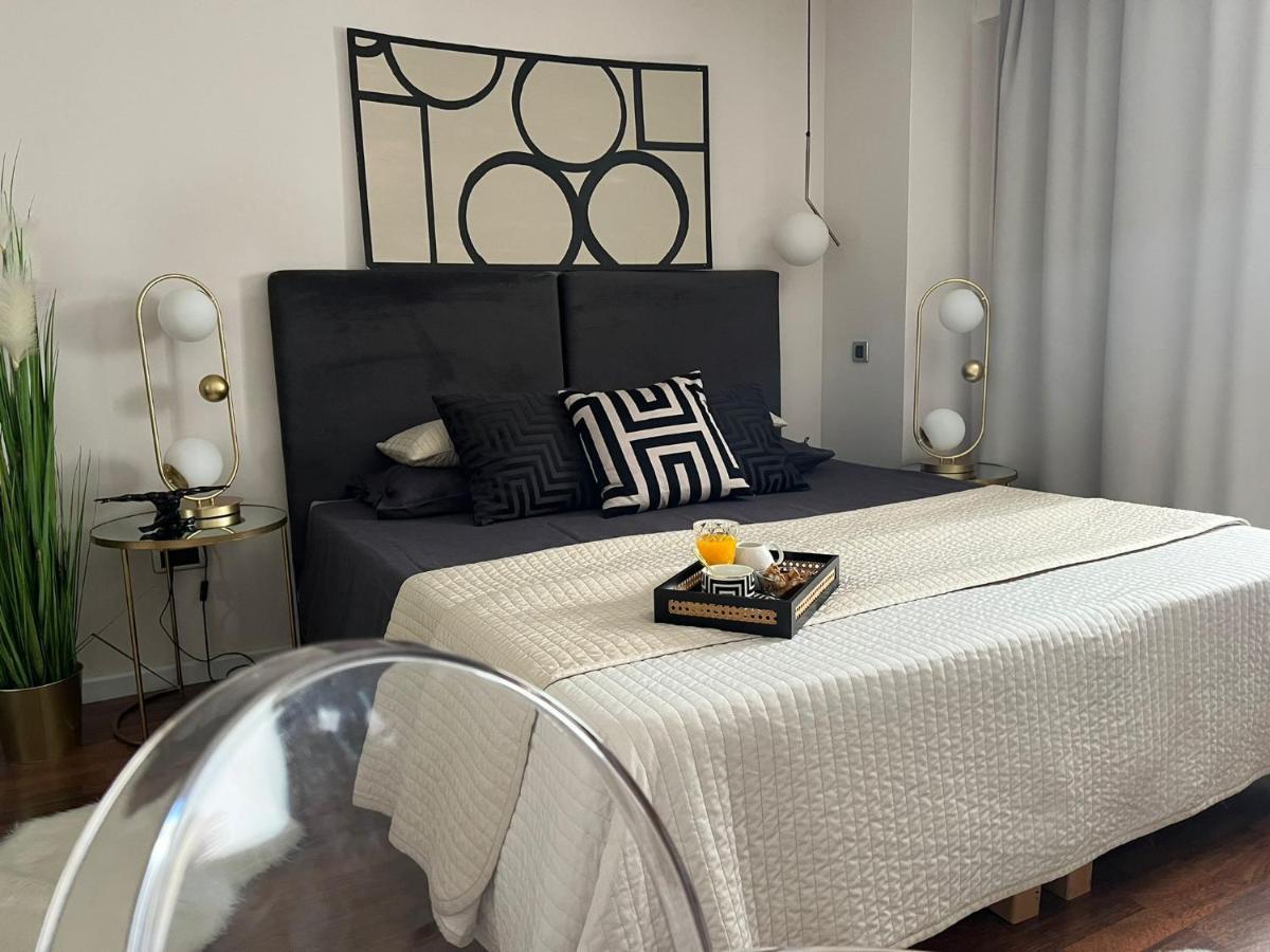 Arena Design Apartments With Free Private Parking And With A Terrace Pula Extérieur photo