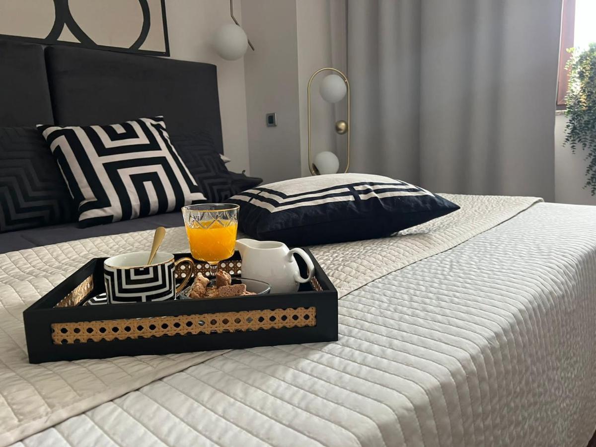 Arena Design Apartments With Free Private Parking And With A Terrace Pula Extérieur photo