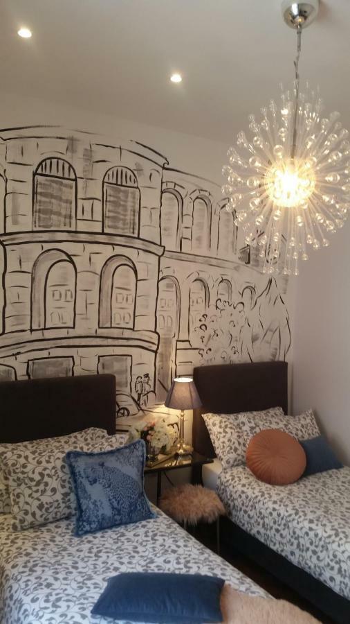 Arena Design Apartments With Free Private Parking And With A Terrace Pula Extérieur photo