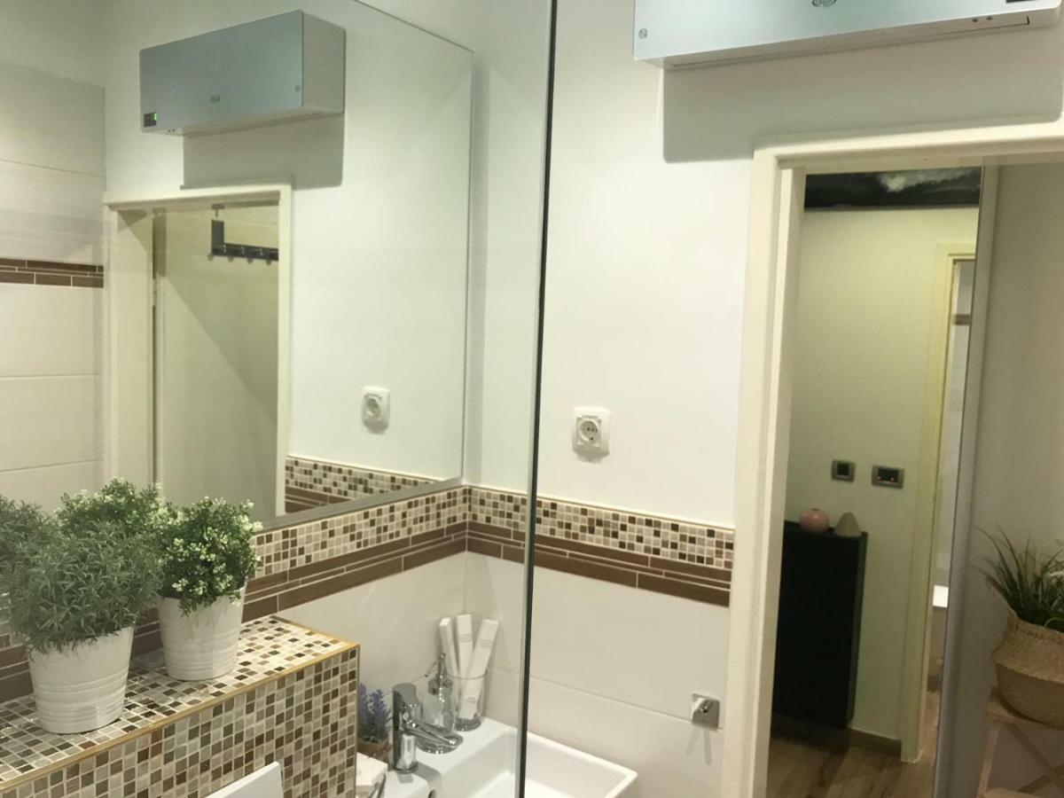 Arena Design Apartments With Free Private Parking And With A Terrace Pula Extérieur photo